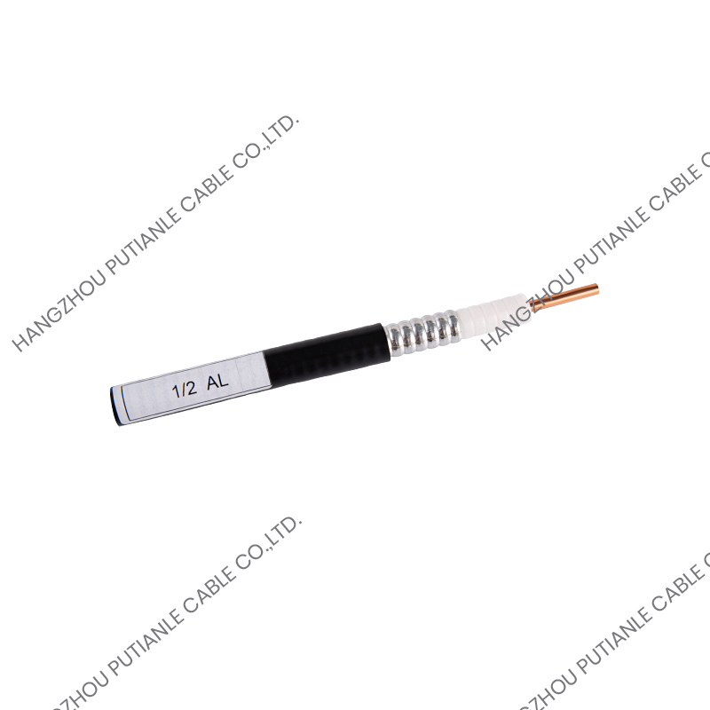 1/2 "Tabung Aluminium Gelombang Standar Kabel Koaxial 50 Ohm